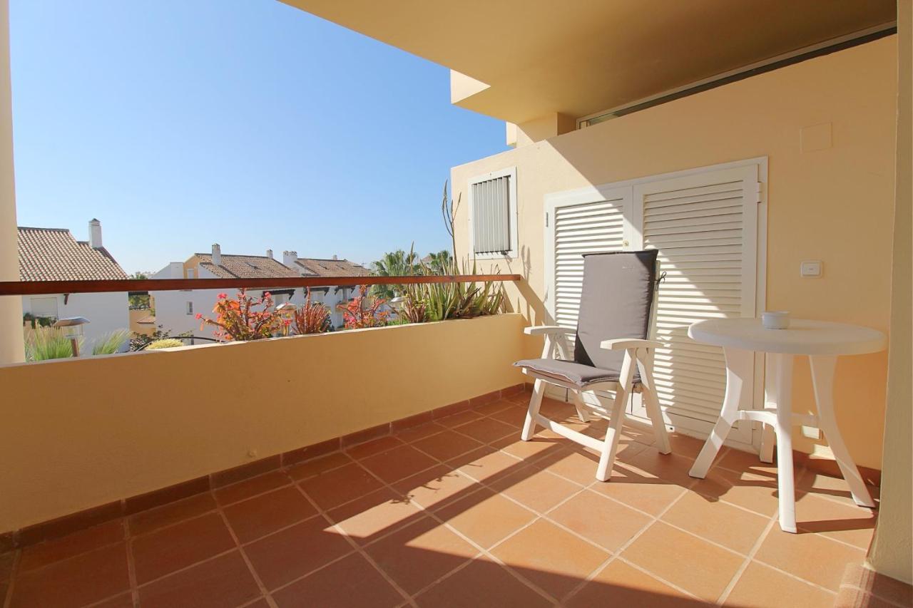 Lovely Bahia Marbella Apartment Extérieur photo